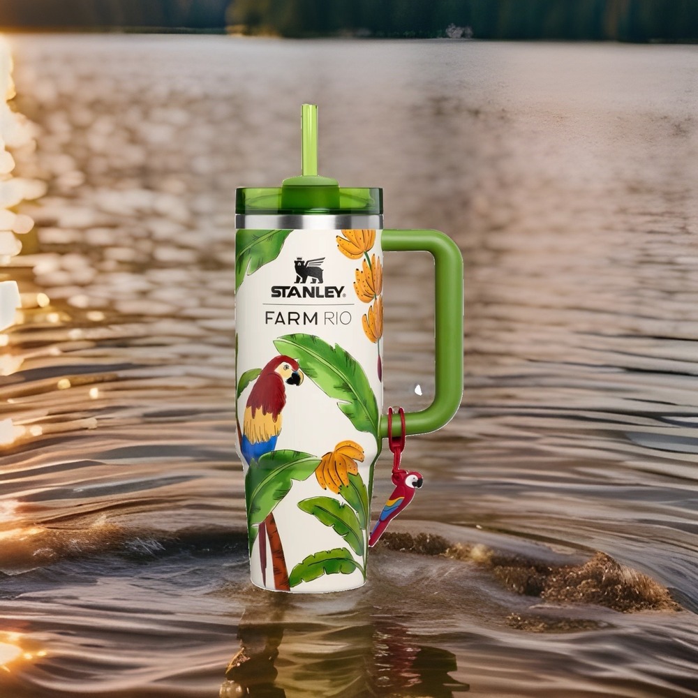 NWT Stanley Farm Rio Jungle Quencher 30oz Rain Forest Tropical Destiny H2.0